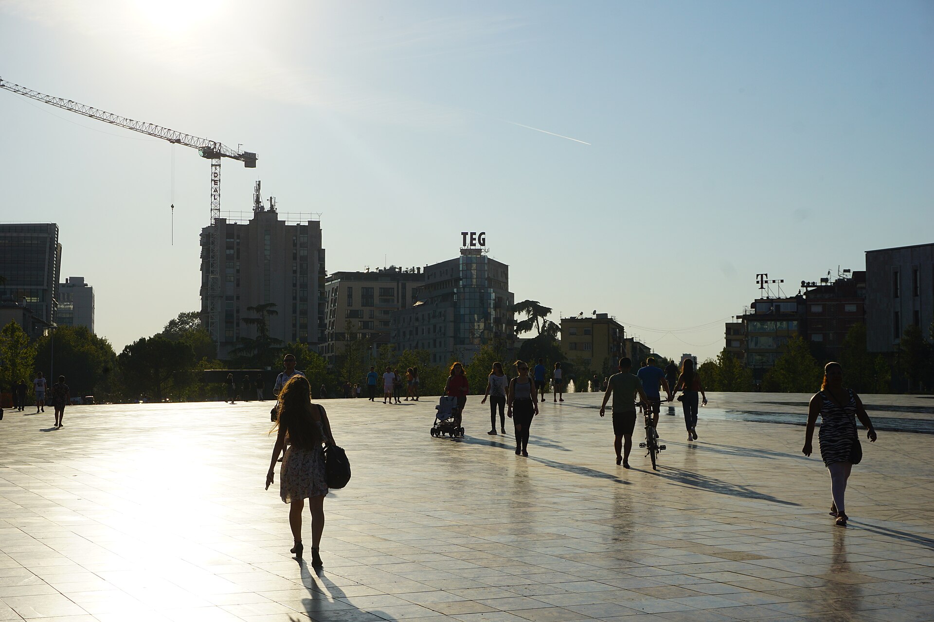 Goedkope stedentrip Tirana: zo bespaar je